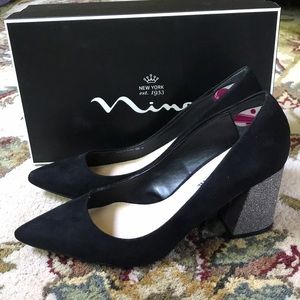 BLACK AND SILVER NINA POINTY TOE PUMPS